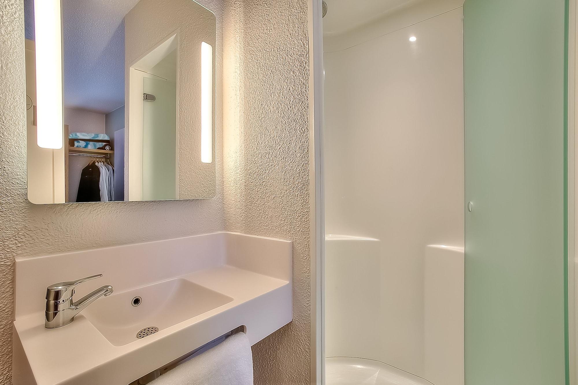 B&B Hotel Antibes Sophia Antipolis 비오 외부 사진
